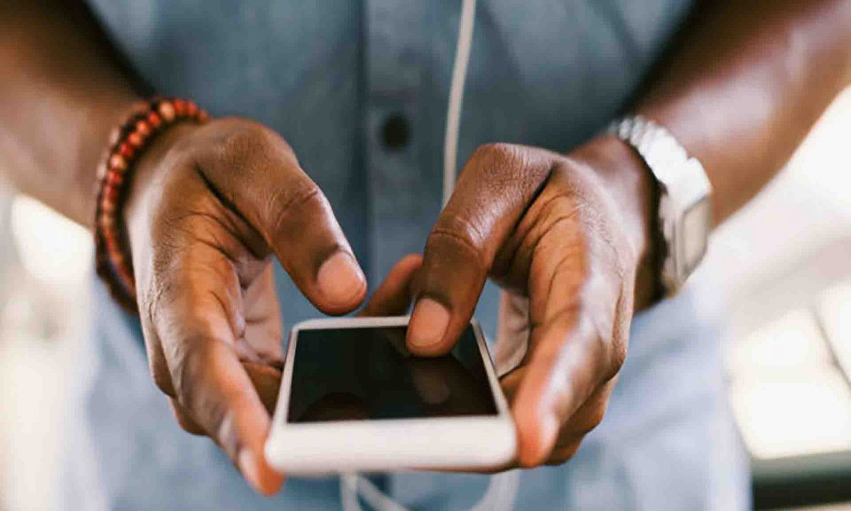 How to Minimize Vision Damage from Smartphones