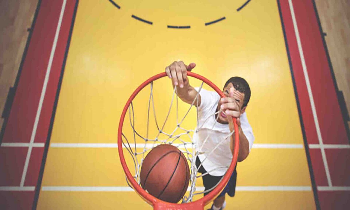 How to Protect Your Eyes When Playing Sports