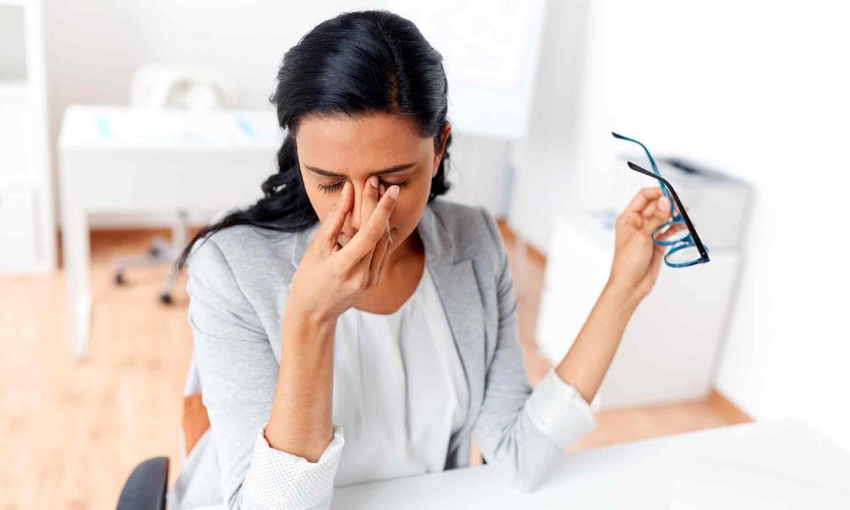 5 Causes of Eye Twitching