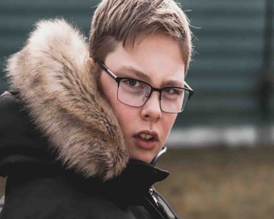 Signs That Your Child May Need Eye Glasses